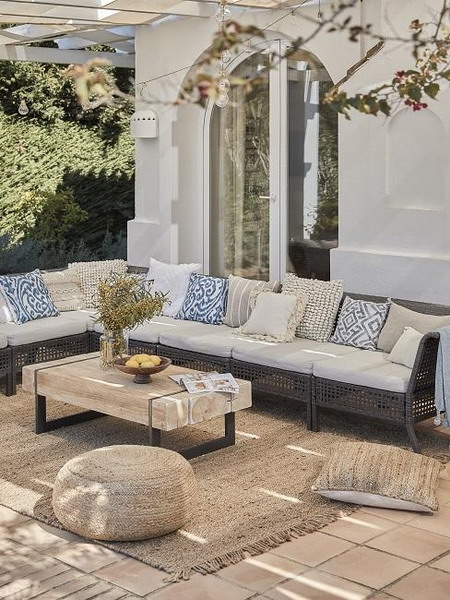 Outdoor Furniture Trends 2025