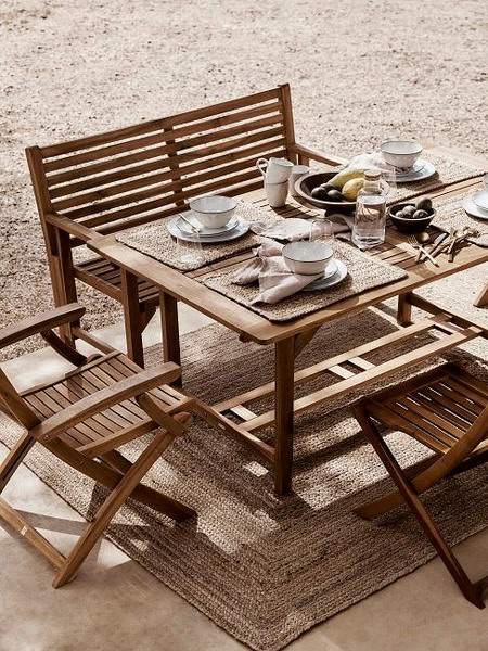 garden furniture trends 2025