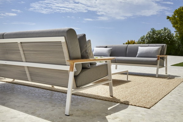 Outdoor furniture trends 2025