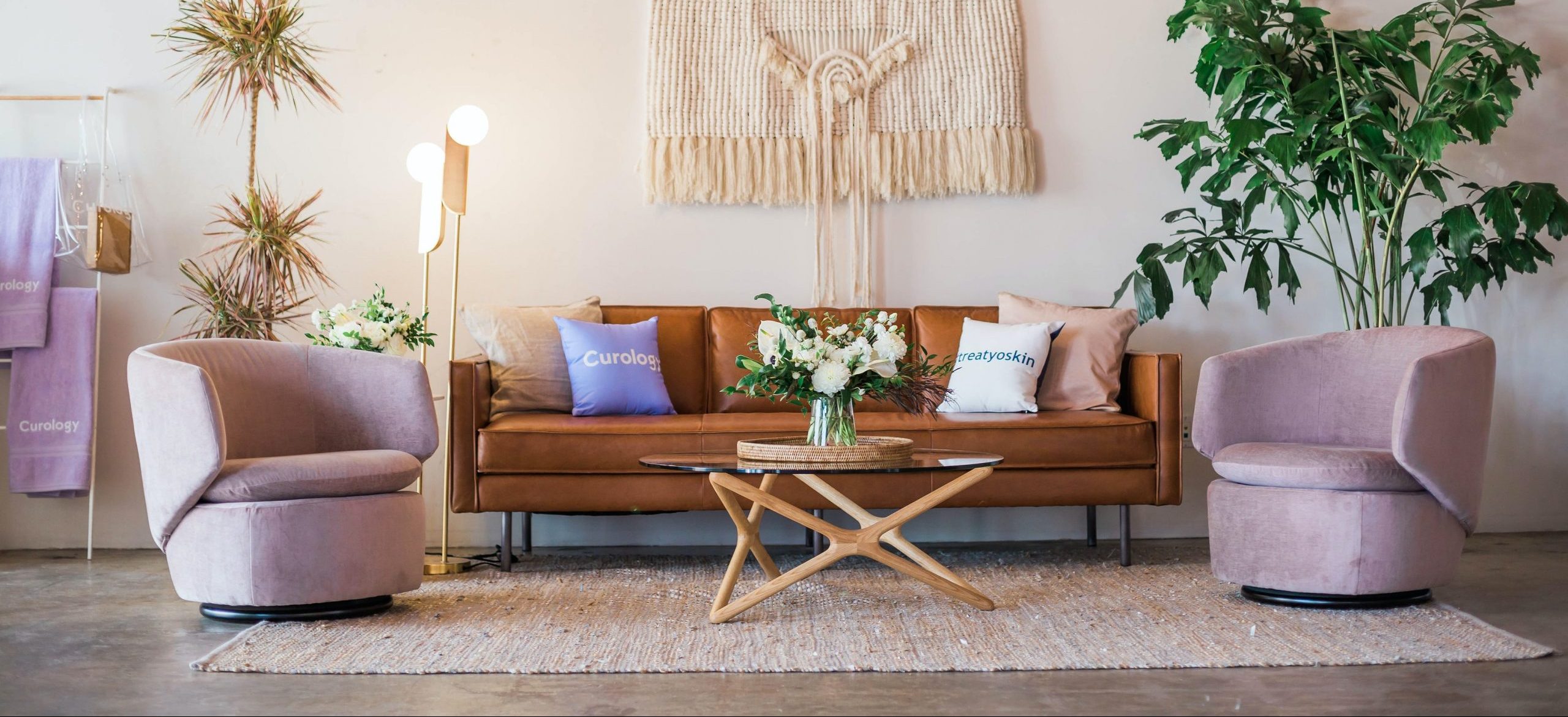 5 Ideas and Tips for Furnishing Your Living Room 