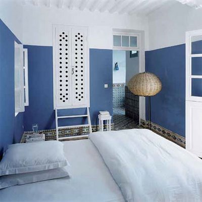 Blue Bedroom (3)