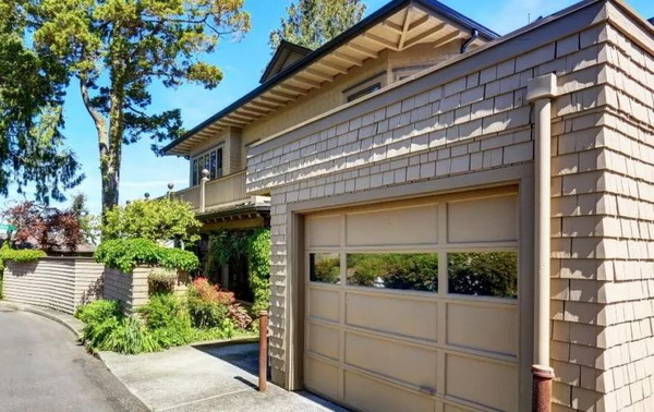 beige painted house