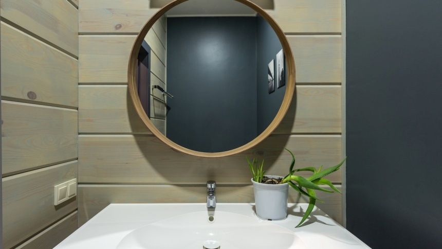 Modern and functional small bathrooms