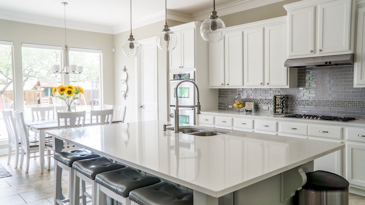 white-kitchen-furniture