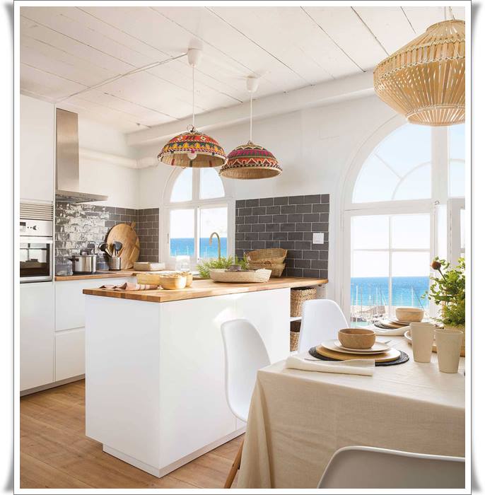 Modern kitchen mediterranean peninsula