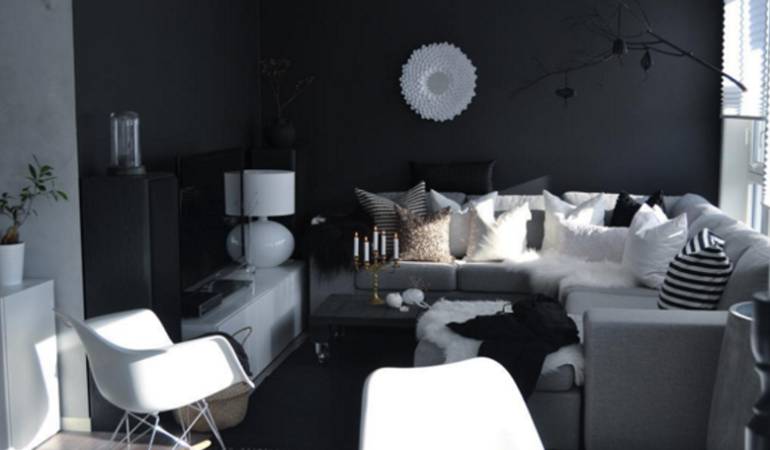 black color home decor