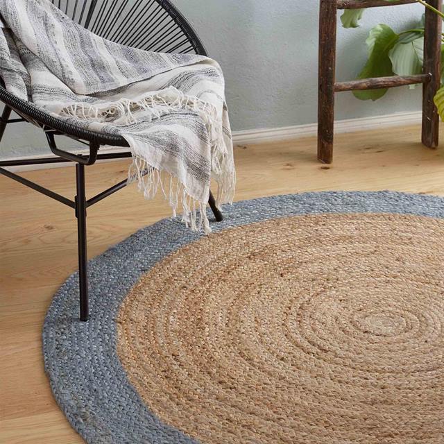 Basket patterned carpet