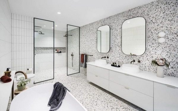 Bathroom trends for 2025: the latest in colors, tiles and accessories, and a variety of design ideas