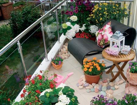 Balcony Arrangement (6)