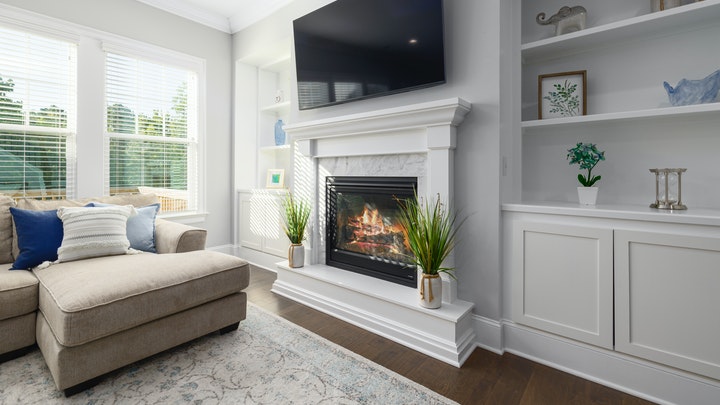 Living room with fireplace