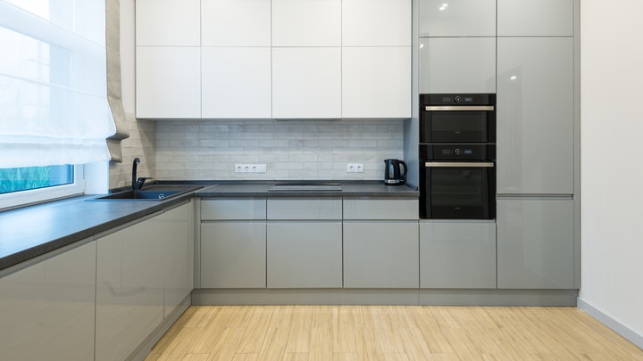 two tone kitchen