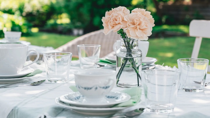 table and plates