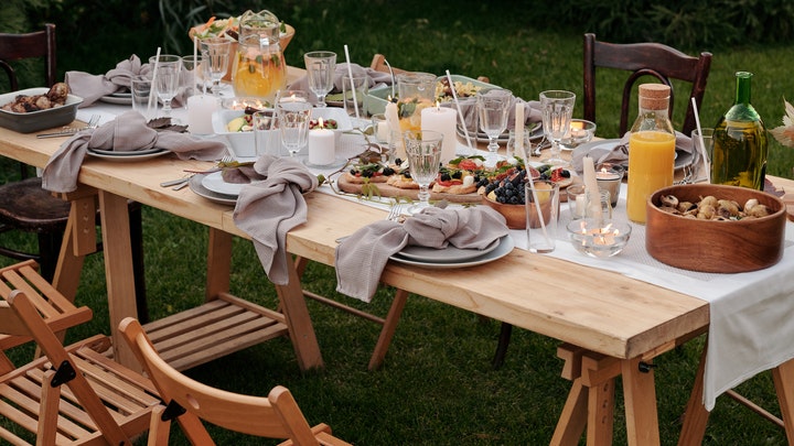 folding chairs-summer-dining room