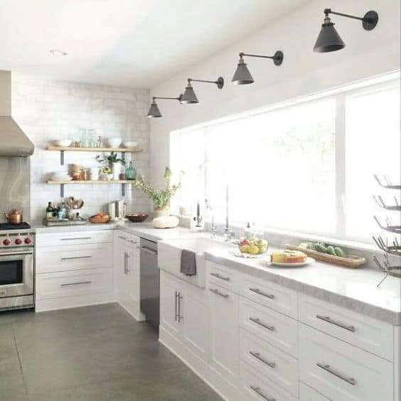 Use lots of lights online to create an industrial kitchen