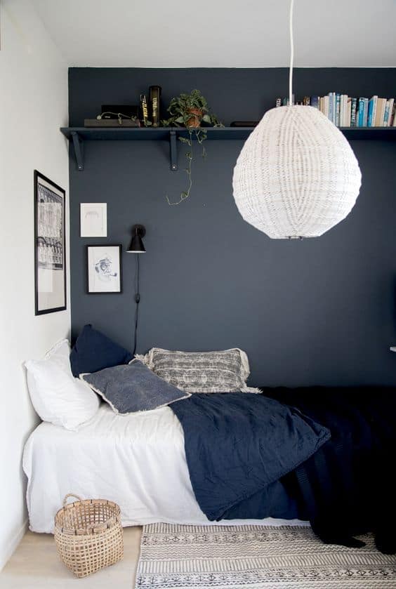 13-Get an interesting space that combines two colors