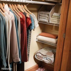 Take advantage of every corner of the closet