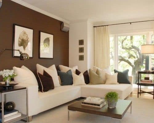 A warm and intense space with brown