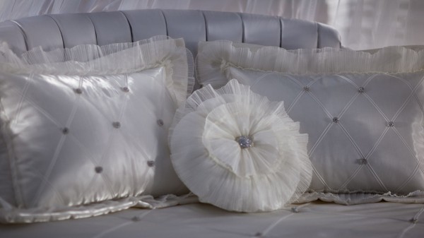 round bedspread istikbal 2 600x337 istikbal round bedspread (Special Prestige)