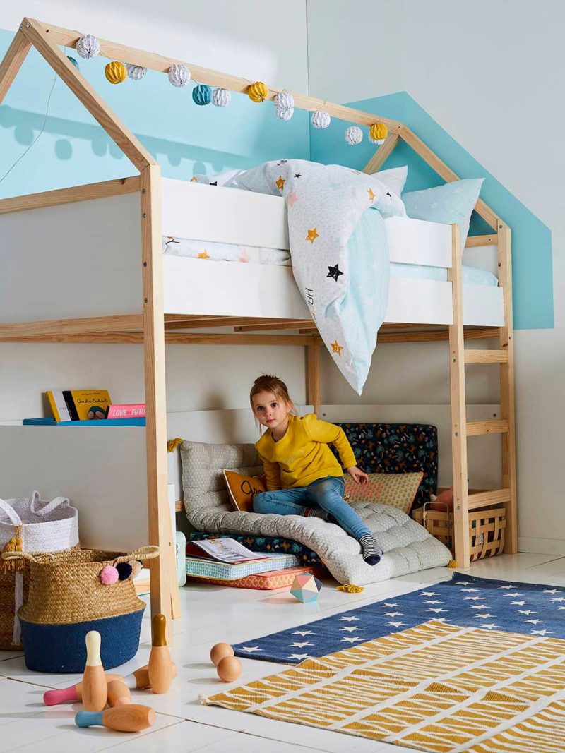 High cabin bed for children