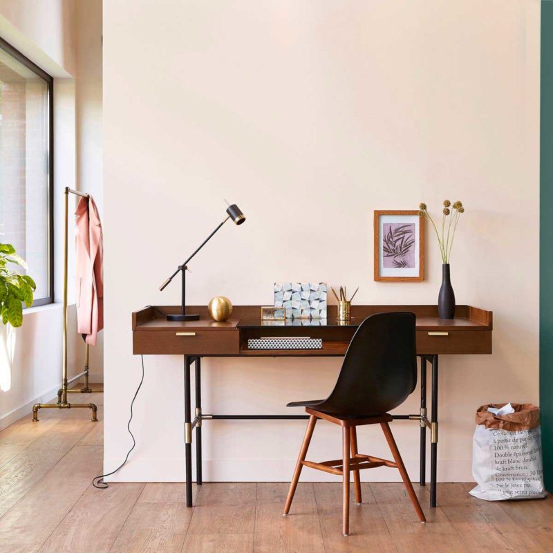 Classic style table made of metal and wood