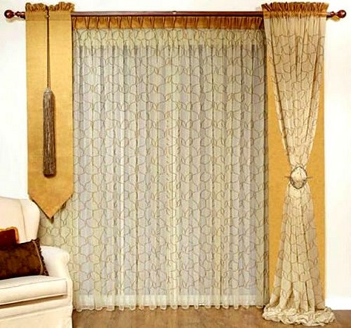 Living Room Curtain (1)