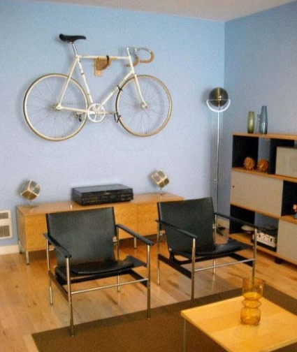 Youth Rooms with Bicycles (1)