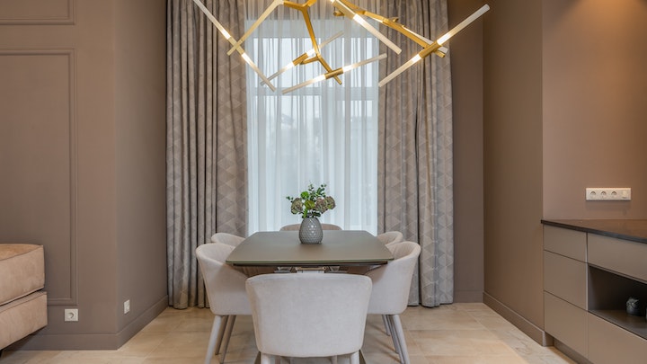 table with chairs in the kitchen