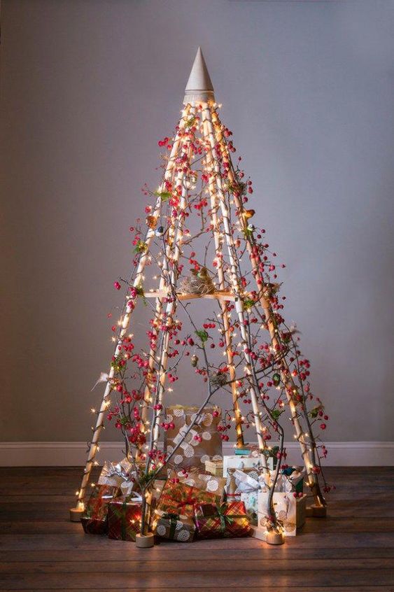 DIY Christmas Trees: 8 Creative Ideas 