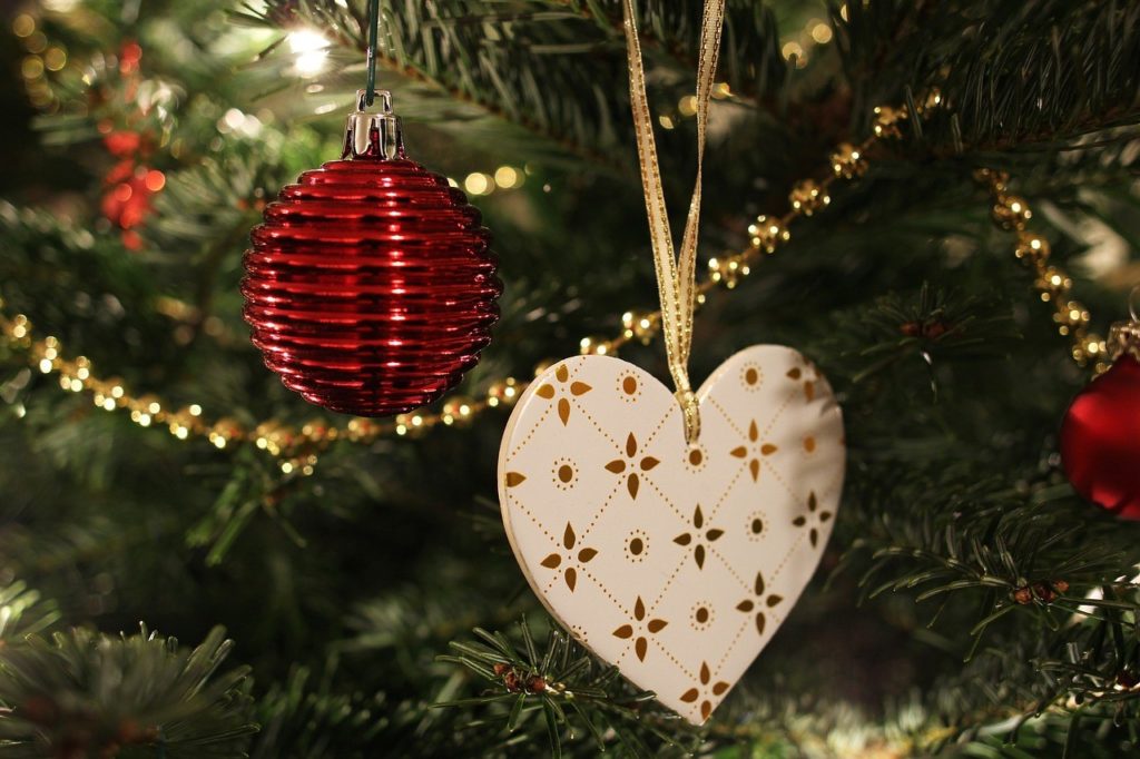 DIY tree decorations