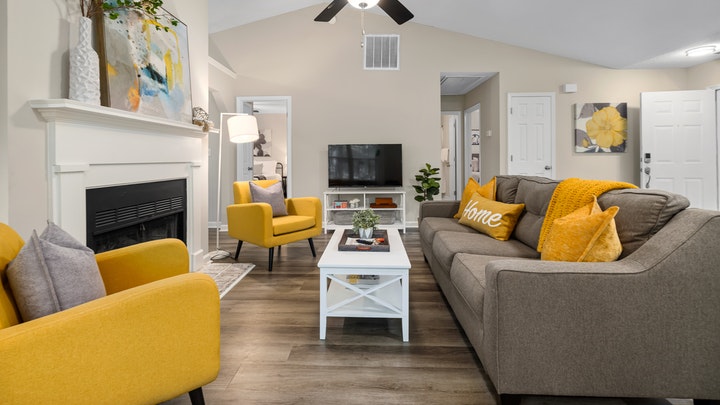 white lacquer furniture-living room