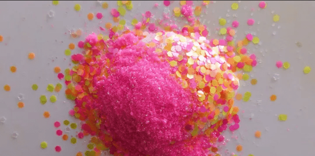 How to Make Glitter Paint?