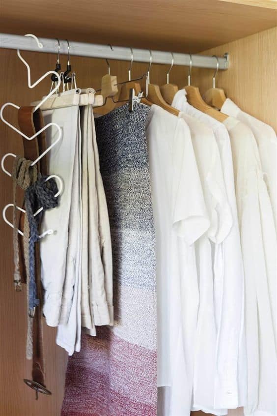 Organize your clothes by product and with suitable hangers