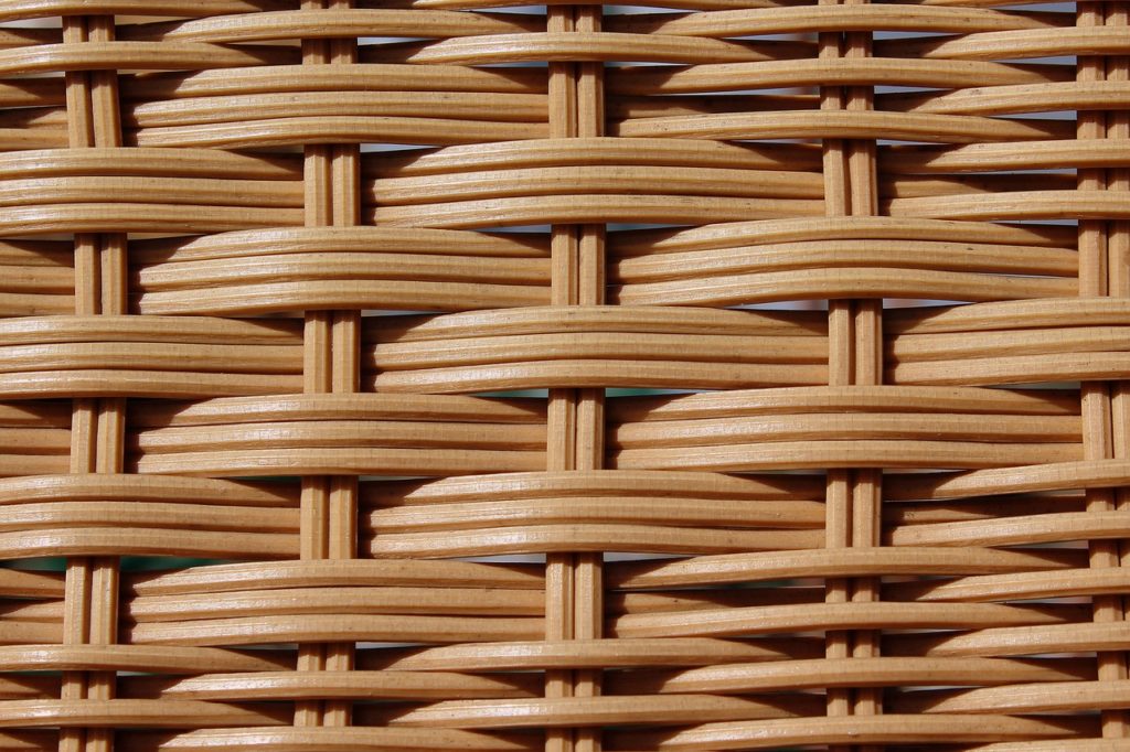 How to revive rattan