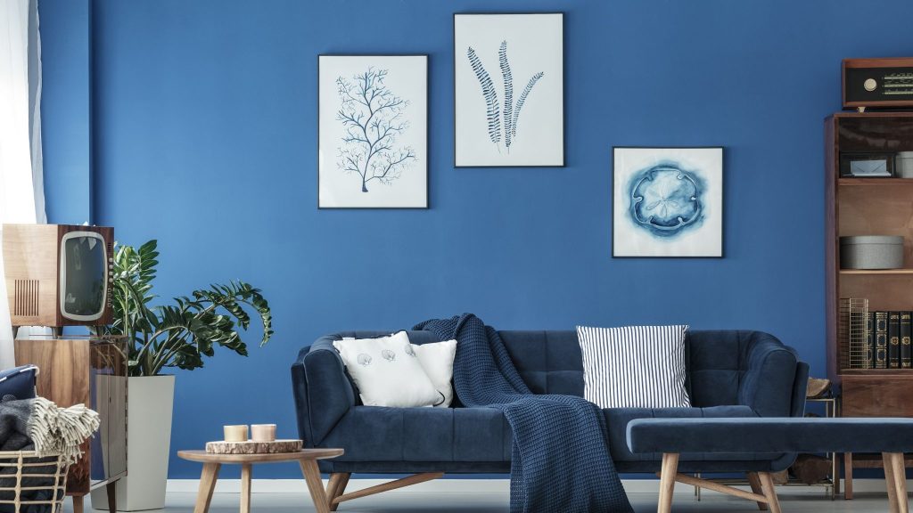 How to furnish your home with Classic Blue