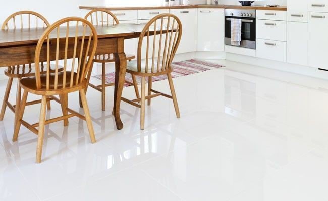 How to simply maintain porcelain tiles?