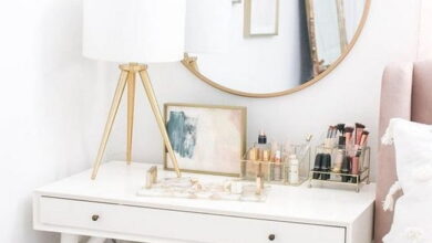 Ideas for decorating a dressing table. Different decorative styles