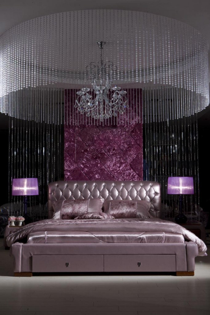 purple room