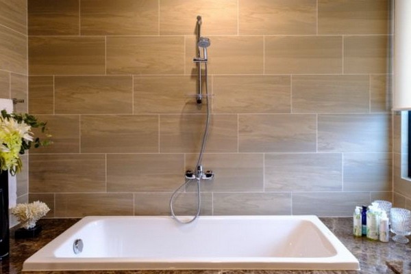 New Trends in Bathroom Tiles 2025